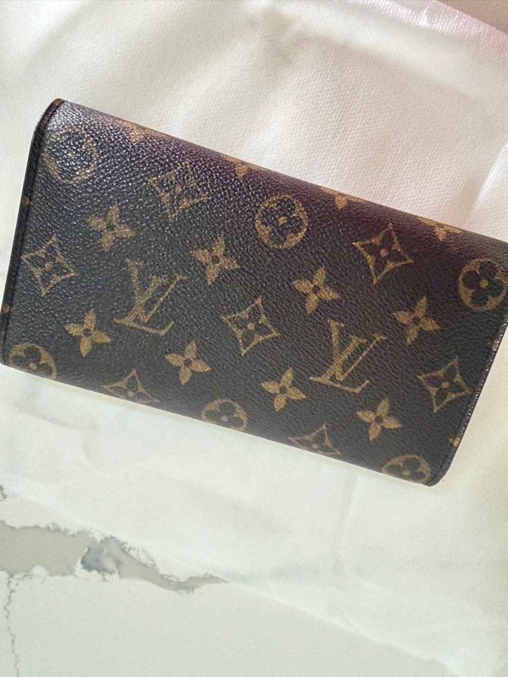 Louis Vuitton Sarah Wallet - Picture 8 of 8